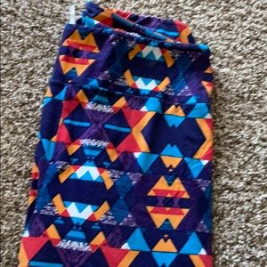 Lula Roe Tall and Curvy